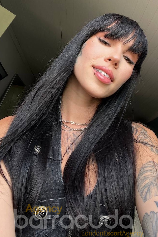 second image of Olysee