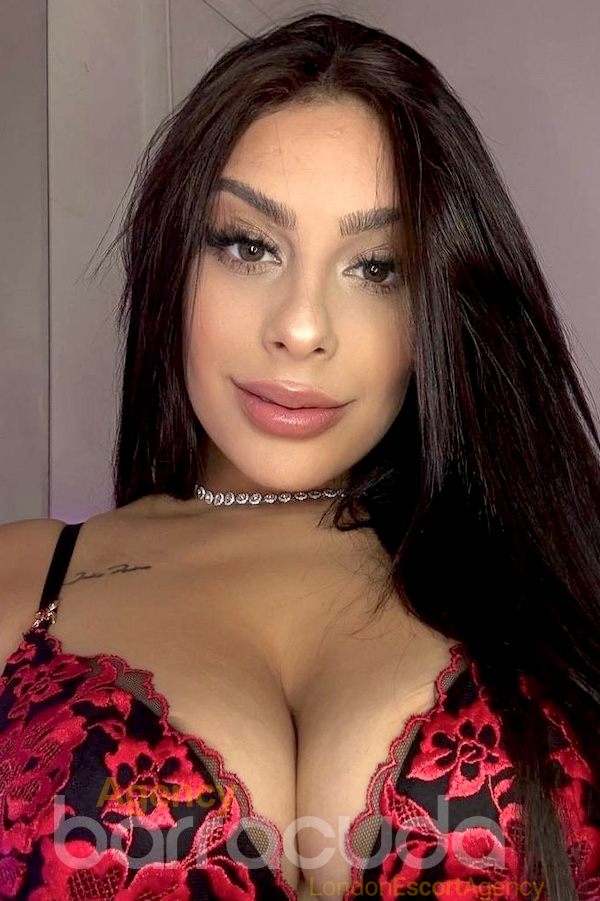 second image of Florika