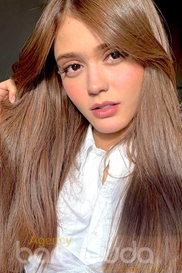 second image of Moire