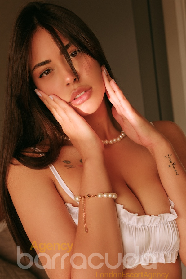 second image of Cree