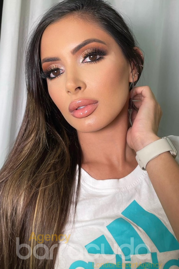 second image of Lasca