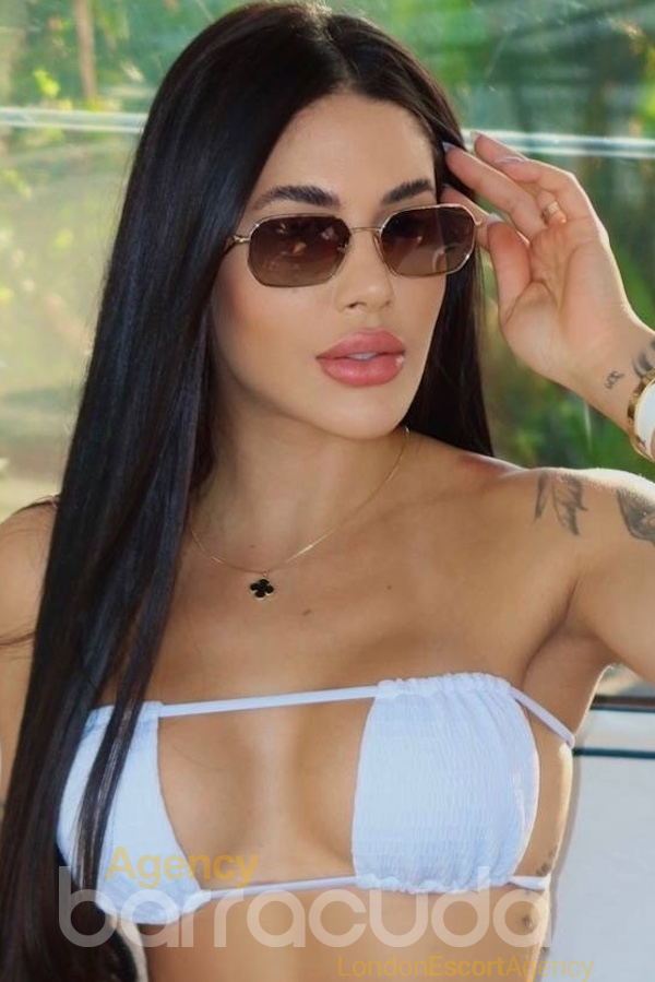 Furonda - Brazilian - Escort in London
