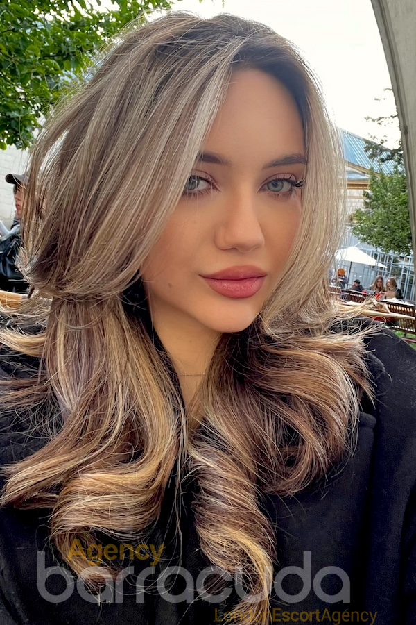 second image of Apple