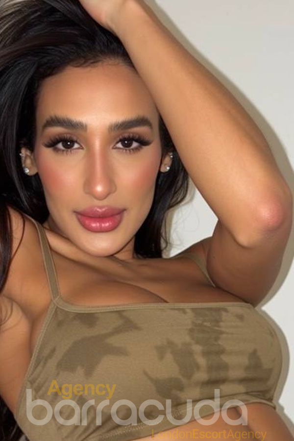 second image of Fadera