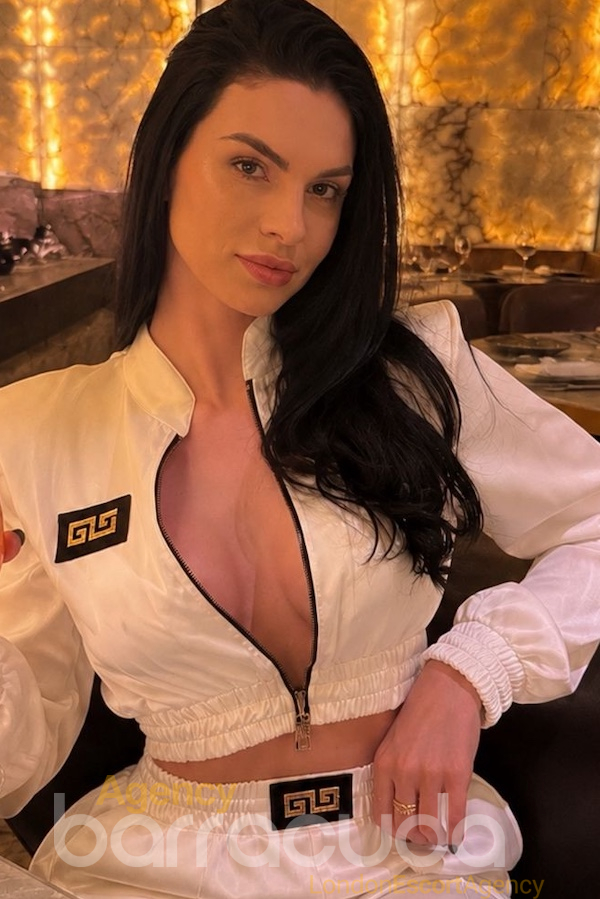 second image of Nilou