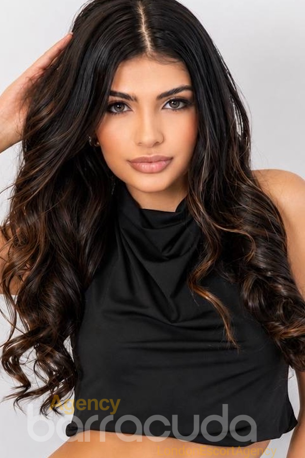 Niranya - Brazilian - Escort in Londres