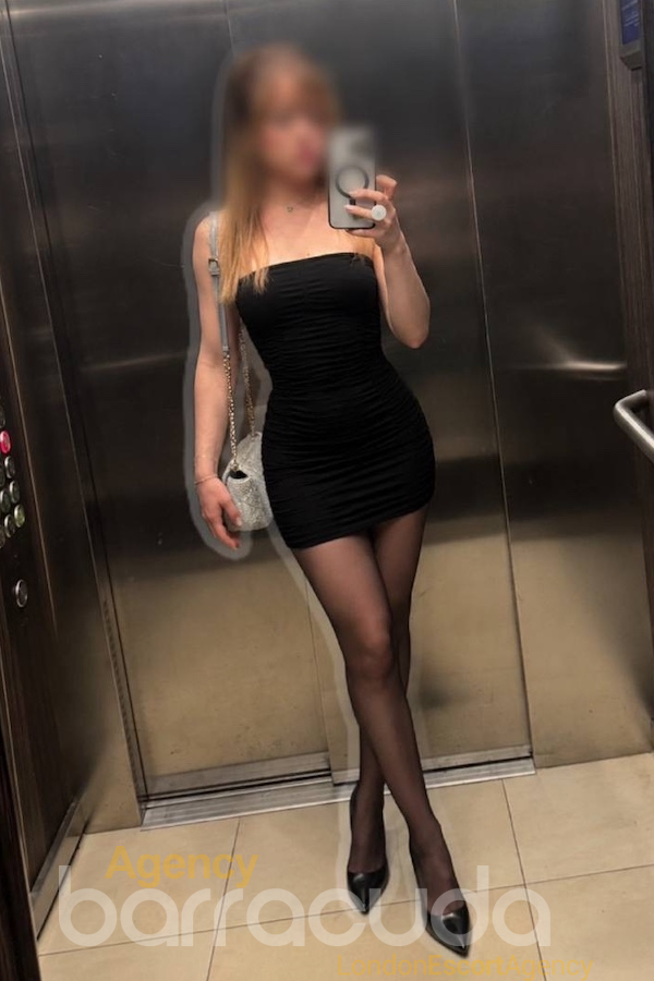 Cosmina - Foto 11