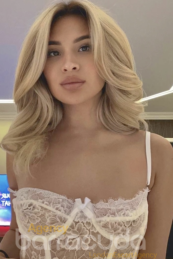 Yaroslava - 22yo - Kazakhstani Escort