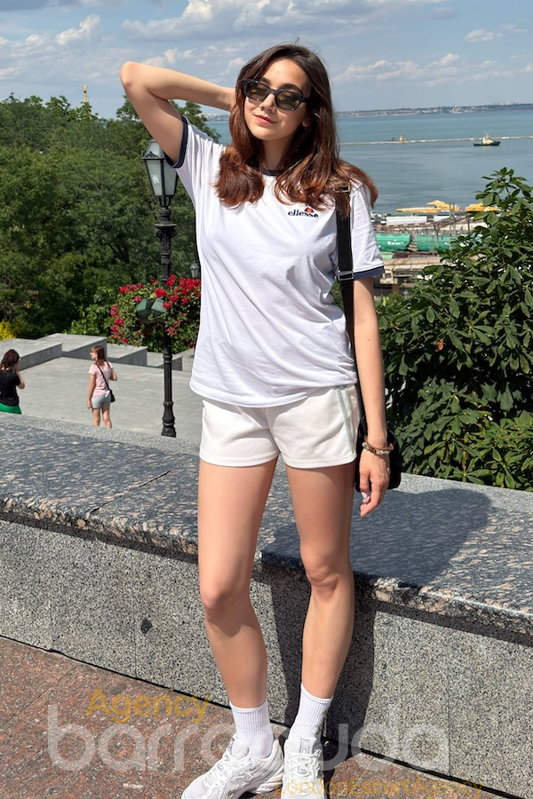 Yumi - Photo 4