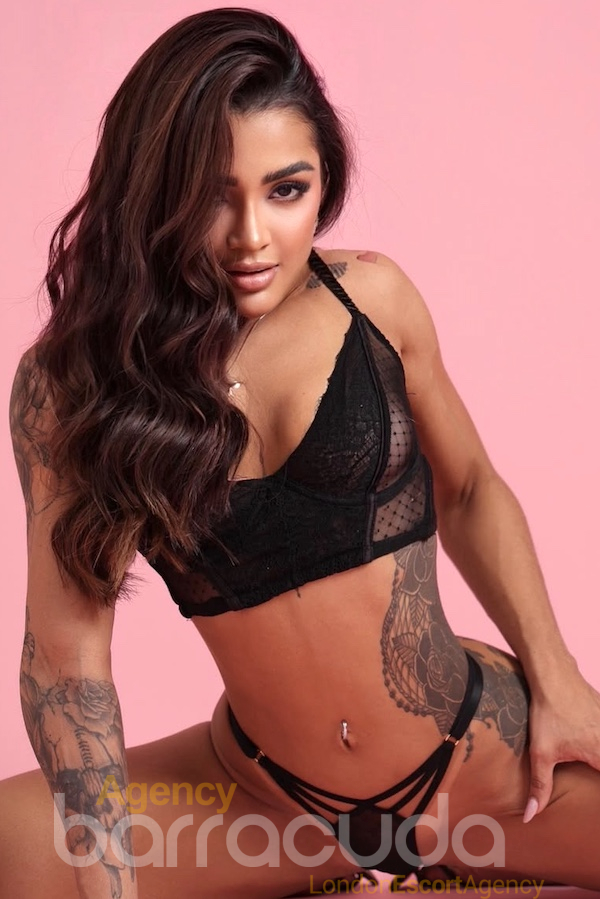 Carvalda - Brazilian - Escort in Londres