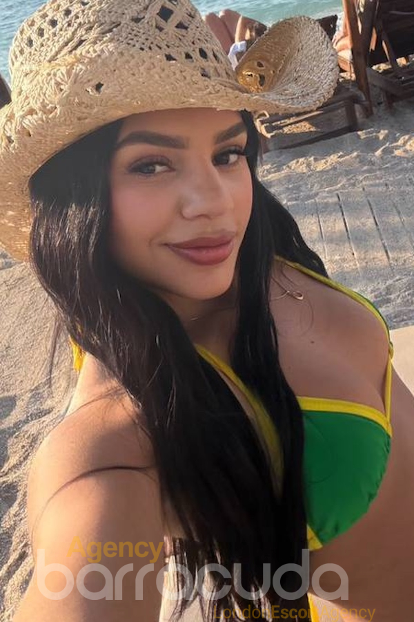 Sancia - 20yo - Brazilian Escort